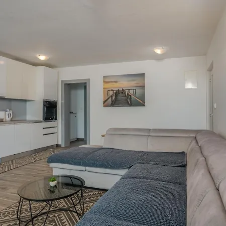 Diva Apartment